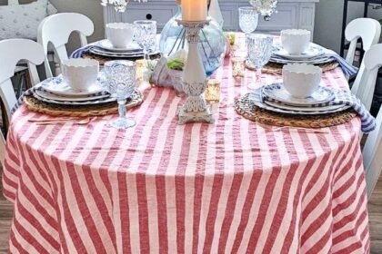 Round Linen Tablecloths